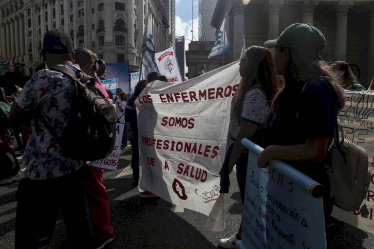 legislatura:-la-enfermeria-reclamo-el-reconocimiento-de-la-carrera-profesional