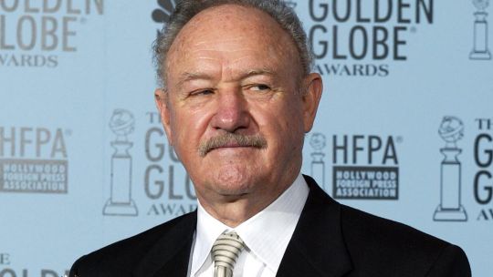 Las «sospechosas» muertes de Gene Hackman y su esposa: cuerpos momificados y pastillas en la casa