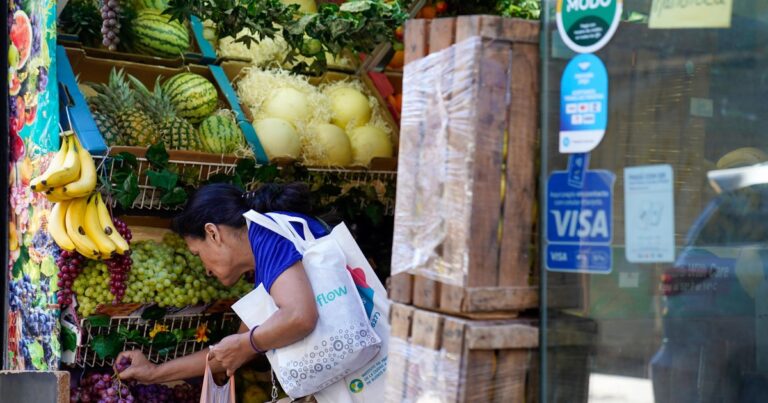 Canasta básica: una familia necesitó más de $1.057.923 para no ser pobre en febrero de 2025