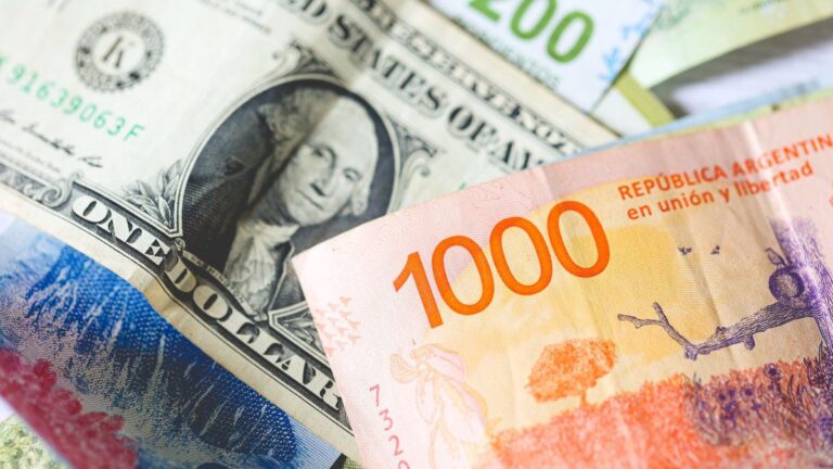 Luis Caputo insistió en que no habrá devaluación tras el acuerdoconelFMI