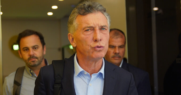 Mauricio Macri apoyó la salida del cepo cambiario, pero advirtió que «habrá una devaluación»