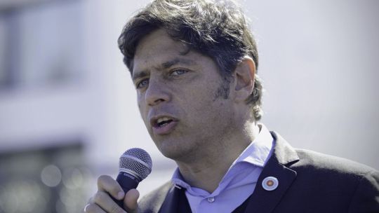 Axel Kicillof arranca la campaña con un dardo al Gobierno nacional: «500 días sin obra pública»
