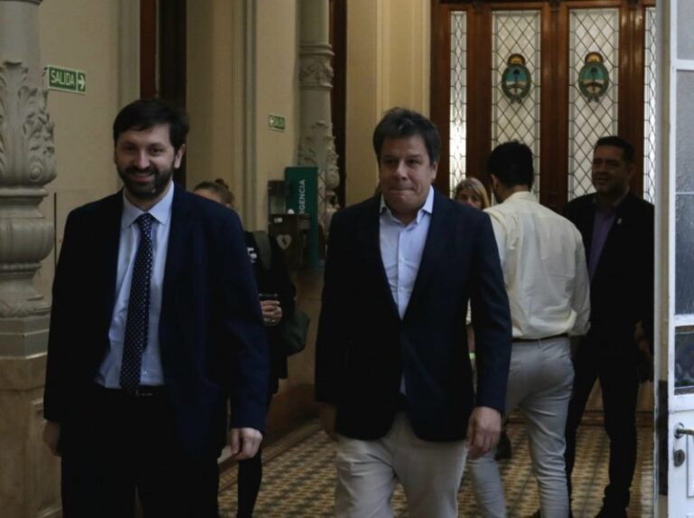 Los Manes se van de la UCR con críticas a los gobernadores y lanzan su propio partido