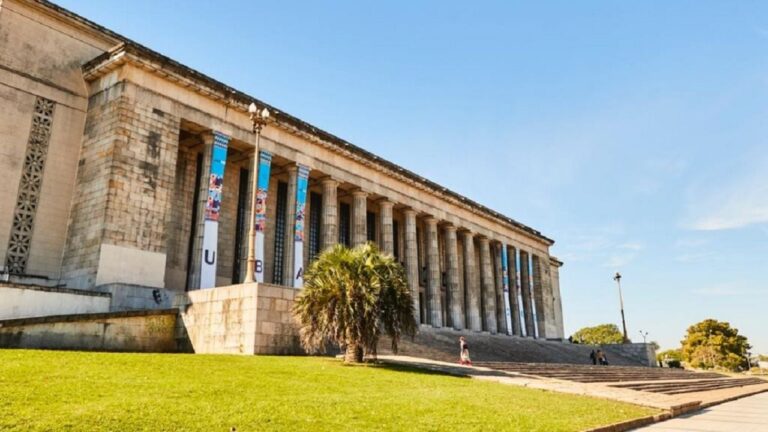 Sigue la investigación por una estafa millonaria a dos facultades de la UBA