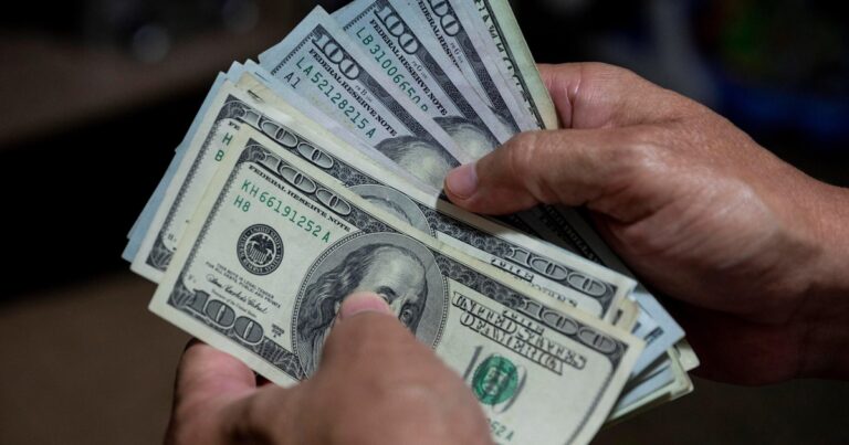 Dólar tarjeta hoy: a cuánto cotiza este jueves 12 de junio