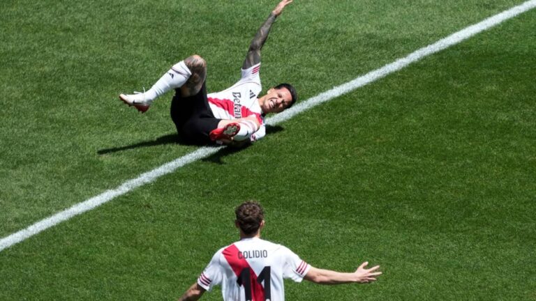 Gol y preocupación para River: Sebastián Driussi puso el 2-0 pero salió lesionado