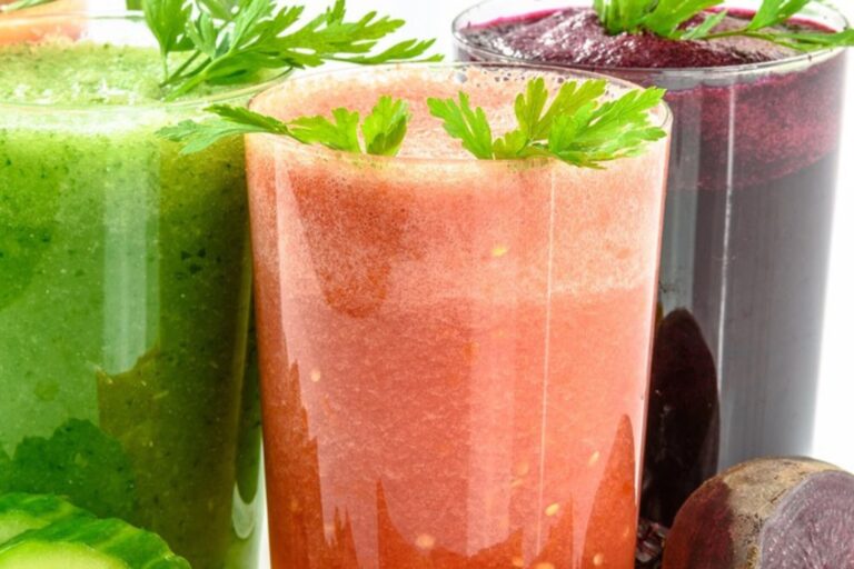 Tres infusiones naturales que ayudan a revitalizar la salud del hígado