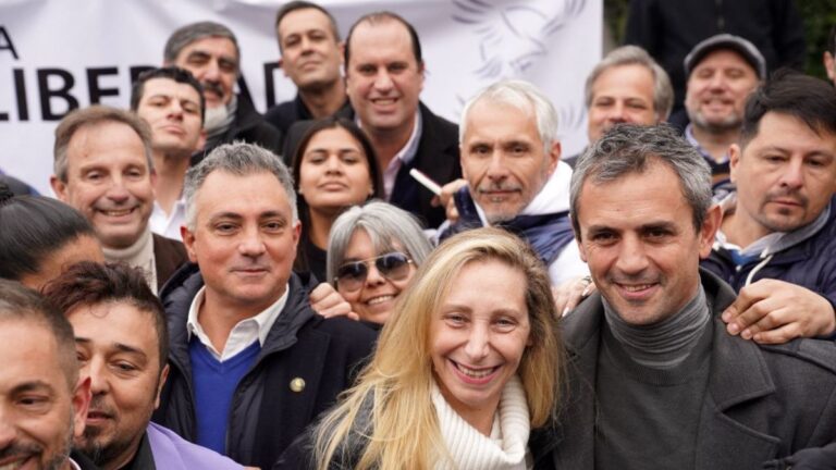 La Libertad Avanza: Javier Milei paga el costo político del eje Sebastián Pareja-Eduardo «Lule» Menem