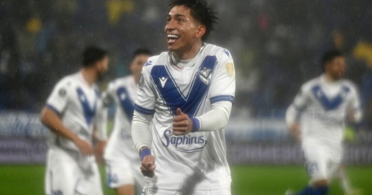 Contra quién y cuándo jugará Vélez en cuartos de Libertadores