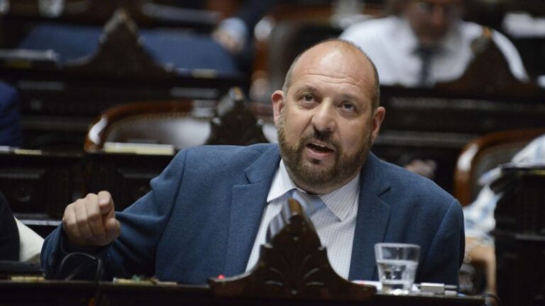 Un diputado ex La Libertad Avanza criticó duramente al Gobierno: «No hay democracia»