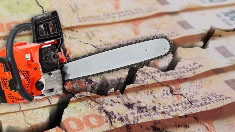 Motosierra: el empleo público volvió a caer en julio y acumuló una sangría de 53.345 puestos en la era de Javier Milei