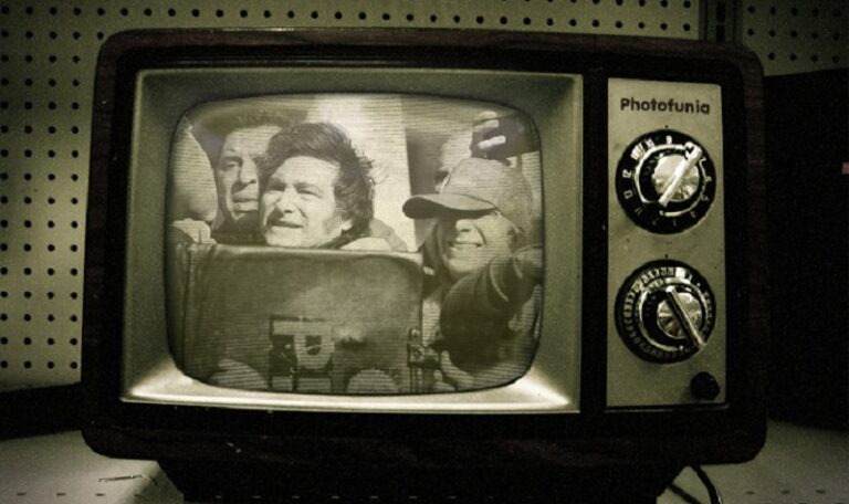 Escraches, repudio social y corrupción: Milei acelera hacia su propio fracaso