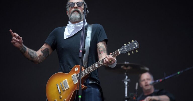 Tito Fuentes, líder de Molotov: «Estuve muerto casi tres días»