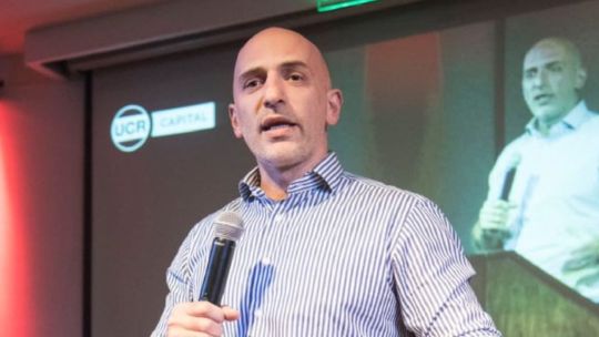 Emiliano Yacobitti: «Los sueldos de los docentes universitarios arrancan en los 250 mil pesos»