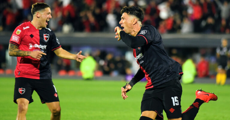 Newell’s se sacó la mufa y volvió a festejar ante Atlético Tucumán