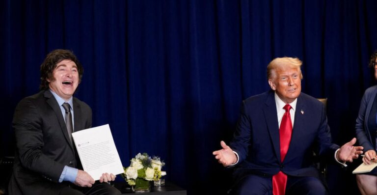 Milei hace tiempo en la ONU. El Tesoro demora su auxilio