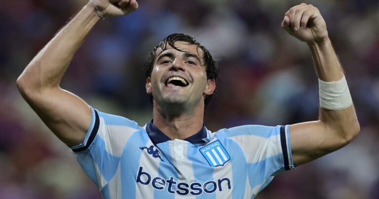 Lo que no se vio de la victoria de Racing ante Vélez: qué le dijo Sosa a Costas en el oído para liquidar la serie