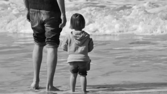 Por qué hay una fuerte caída de los nacimientos: «Nos vamos a convertir progresivamente en una sociedad cada vez más vieja»