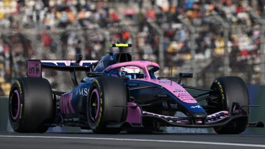 Franco Colapinto no encontró ritmo y largará 16 en la Sprint de China: George Russell imparable