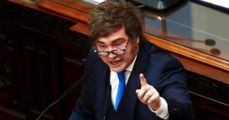 Sello oficial del Gobierno de Argentina sobre documento relacionado con la declaración de organización terrorista.