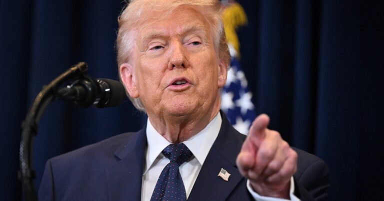 Donald Trump durante un discurso público