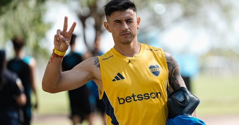 Jugadores de Boca Juniors entrenando previo al partido de Copa Libertadores.