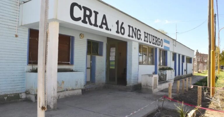 Ilustración referencial de búsqueda y colaboración comunitaria en la provincia de Río Negro