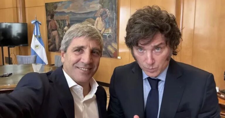 Gráfico de finanzas públicas y recaudación impositiva