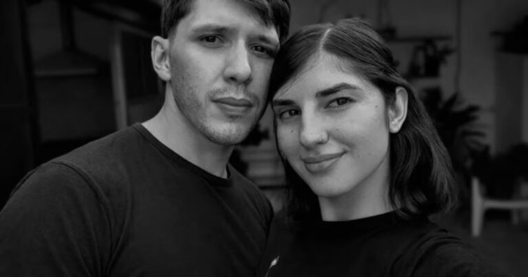 Ilustración genérica representando la justicia y la investigación de un caso penal.