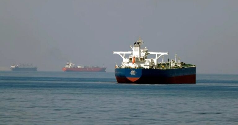 Mapa de la región del Golfo Pérsico destacando Irán, Pakistán y el Estrecho de Ormuz.