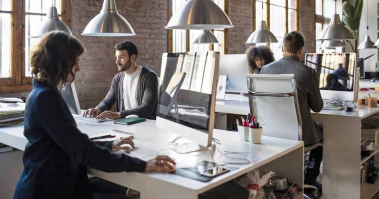 Gráfico ilustrativo sobre modelos de trabajo: presencial, híbrido y remoto en Argentina