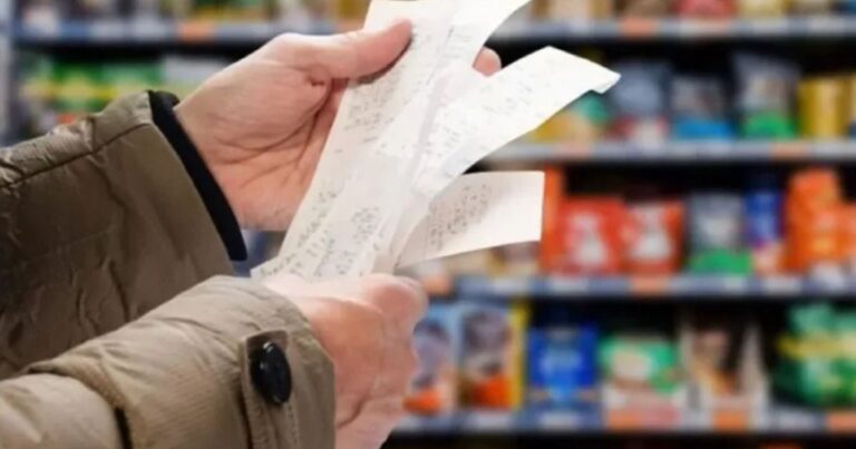 Mapa de la Argentina destacando la región patagónica, con gráficos de evolución de precios.