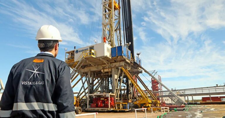 Gráfico con la evolución del precio del petróleo y logos de empresas energéticas argentinas.